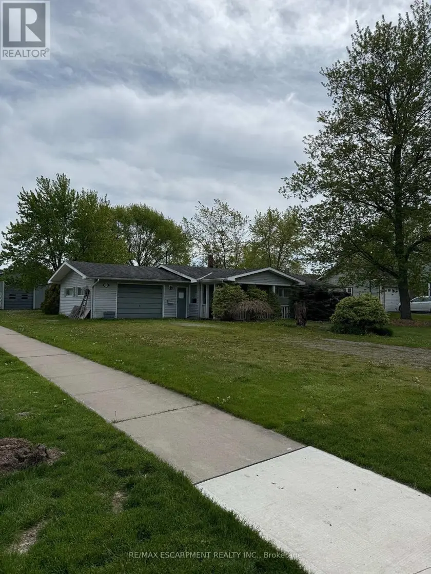 Detached at 3931 MAIN STREET W, Fort Erie