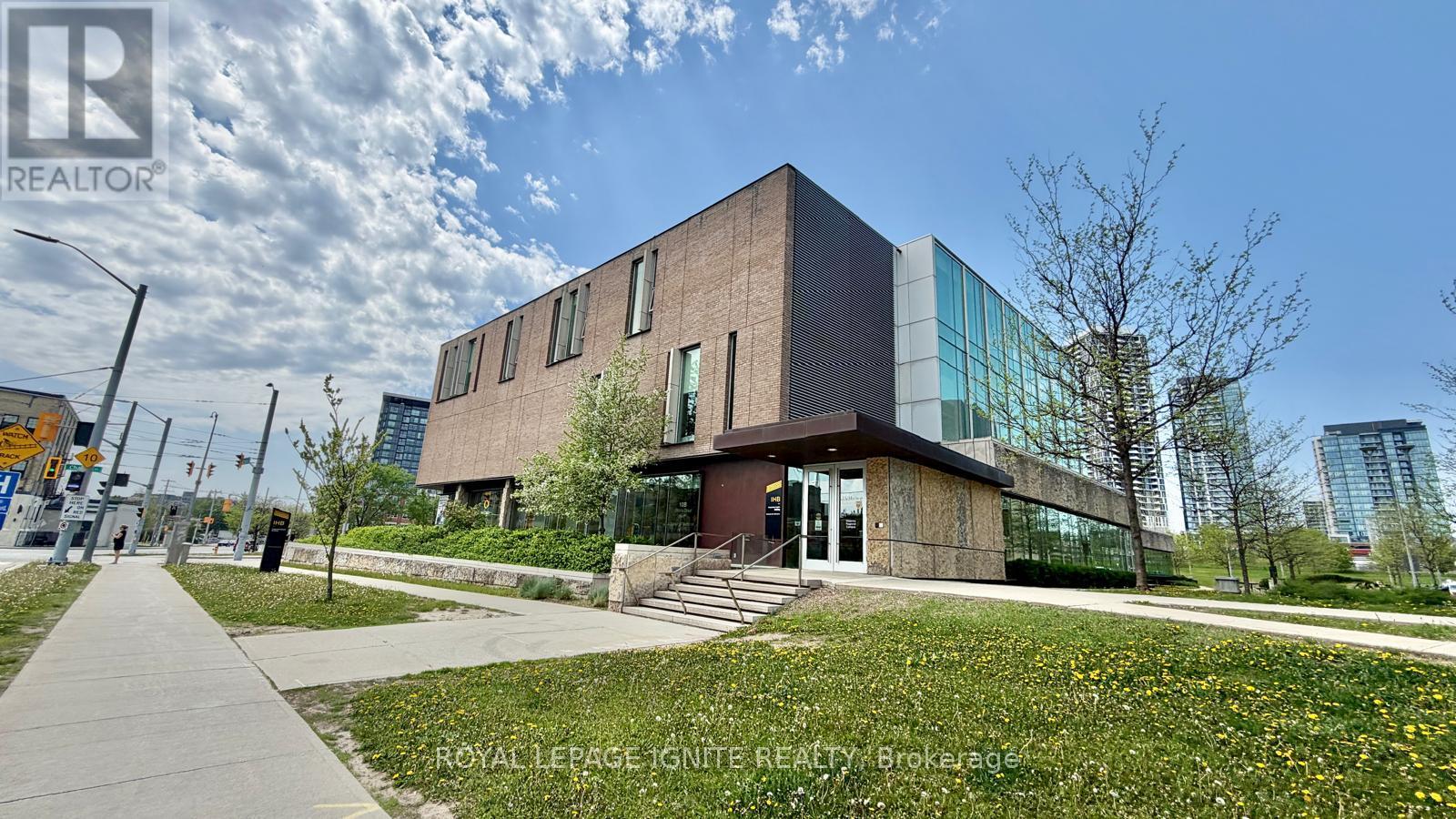 Apartment at 1712 - 1 VICTORIA STREET, Kitchener
