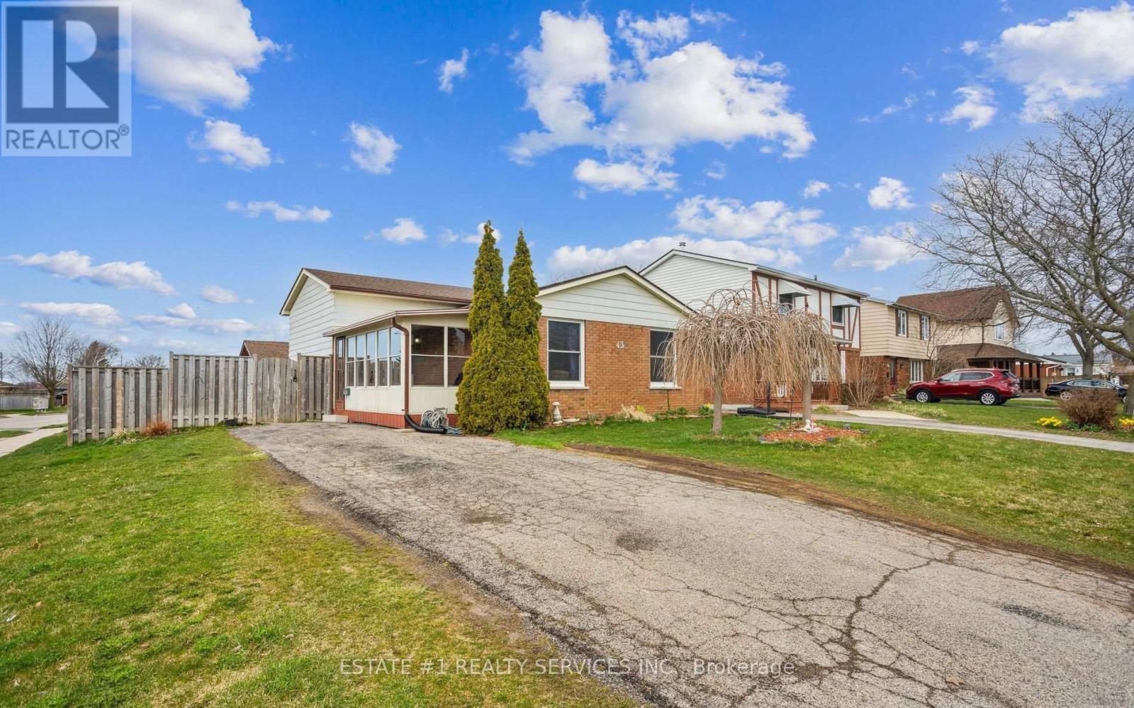 Detached at 43 DYER STREET, St. Thomas