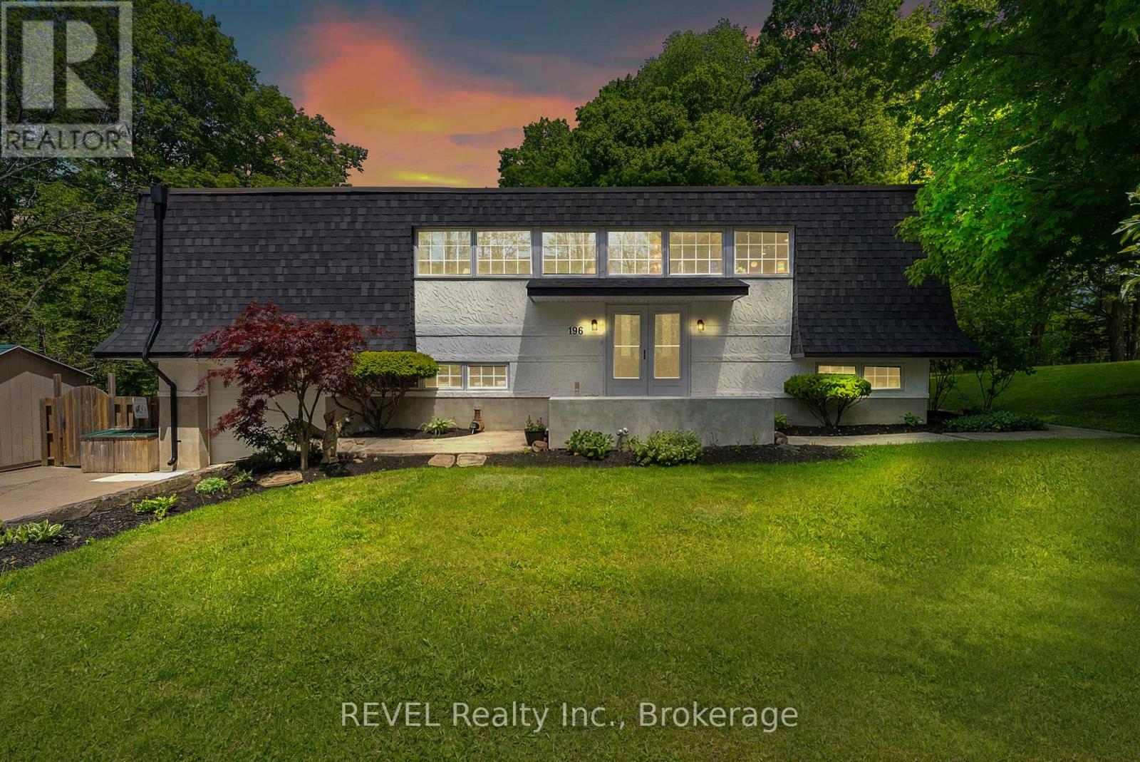 Detached at 196 WARNER ROAD, Niagara-on-the-Lake (Glendale)