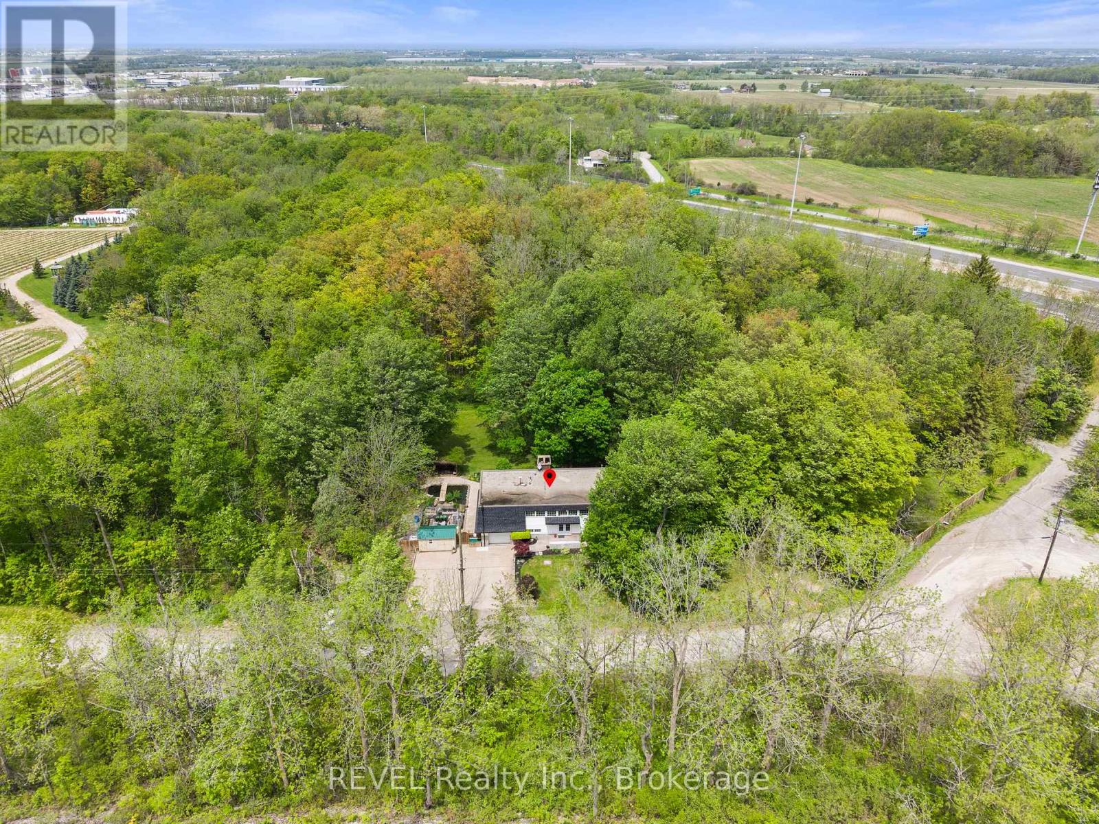 Detached at 196 WARNER ROAD, Niagara-on-the-Lake