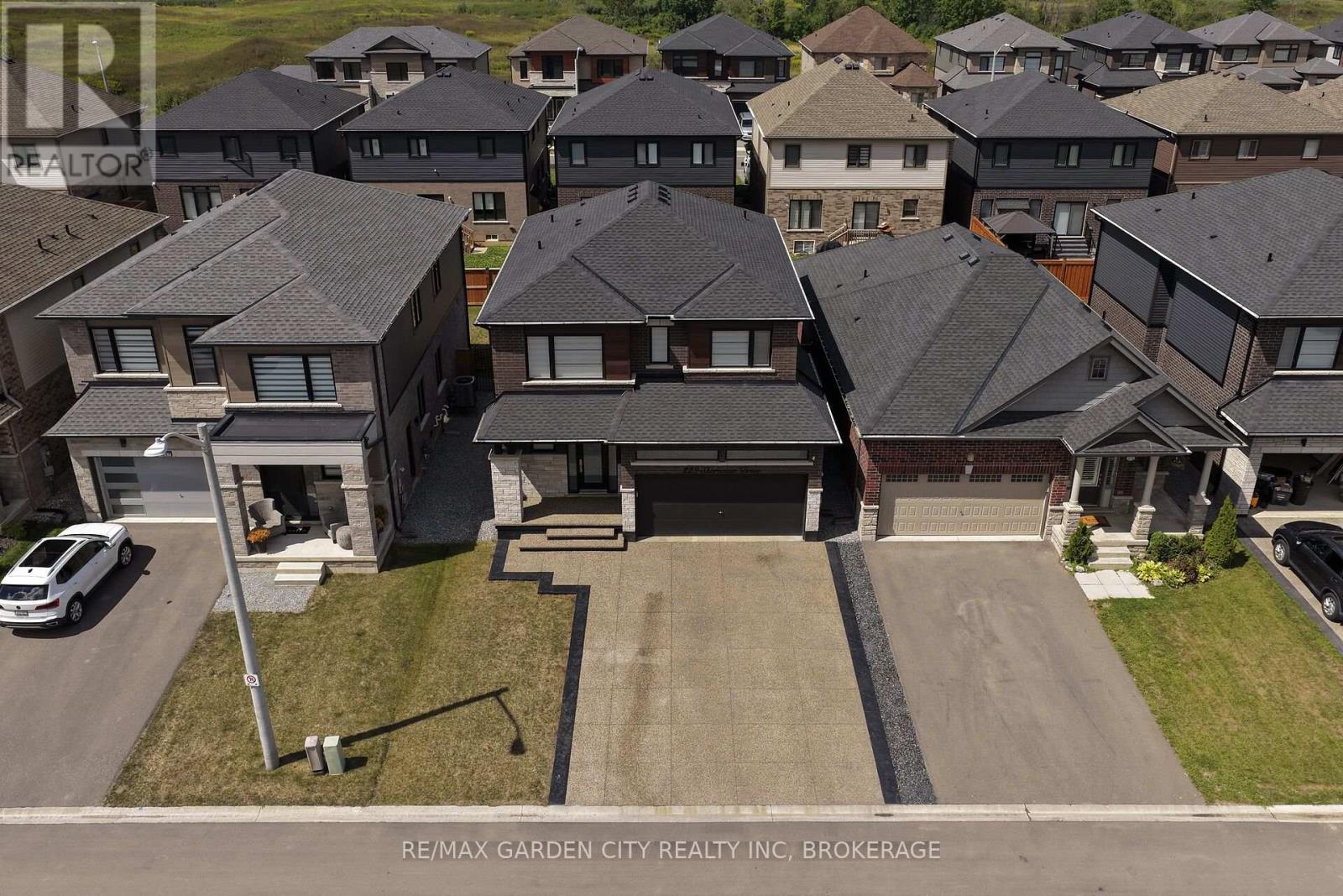 Detached at 229 SHOREVIEW DRIVE, Welland