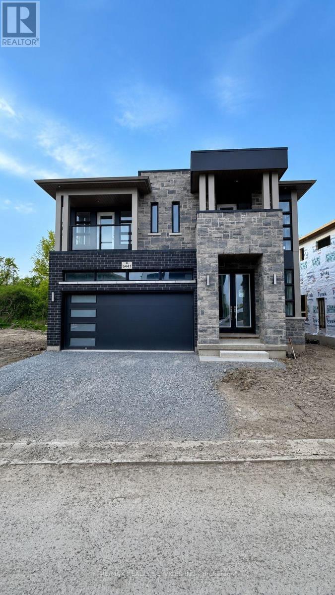 Detached at 6441 SUNSHINE COMMON, Niagara Falls (Marineland)
