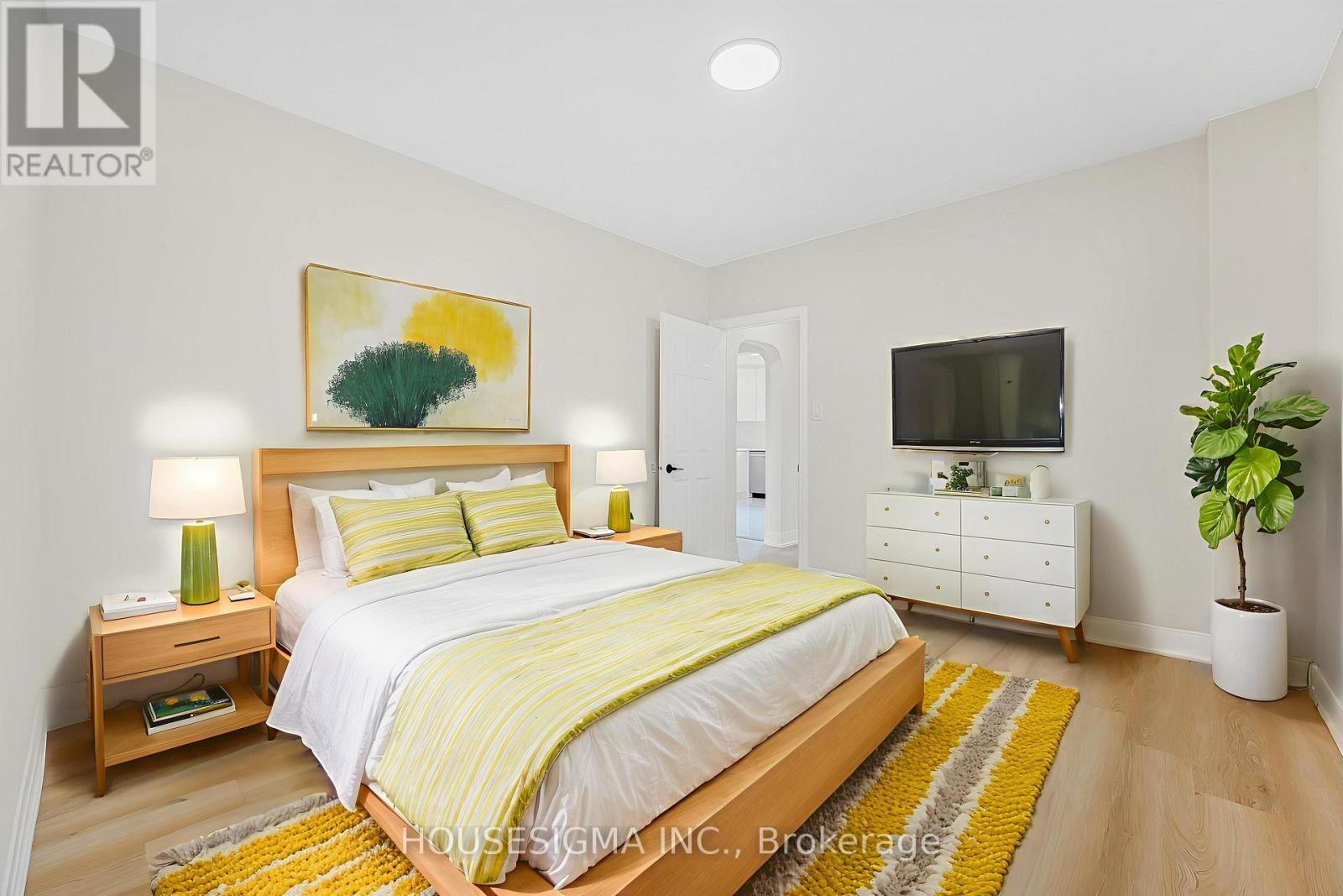 Detached at 45 ALBERT STREET, Welland