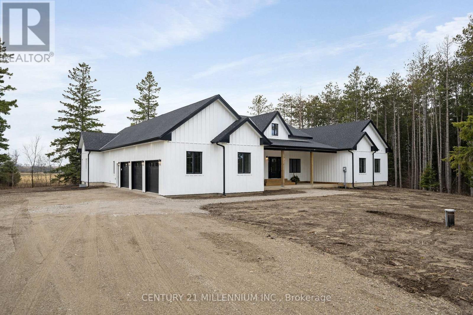 Detached at 5450 FIFTH LINE, Erin