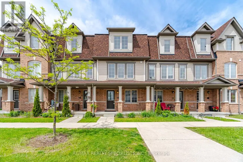 Townhouse at 390 LINDEN DRIVE, Cambridge
