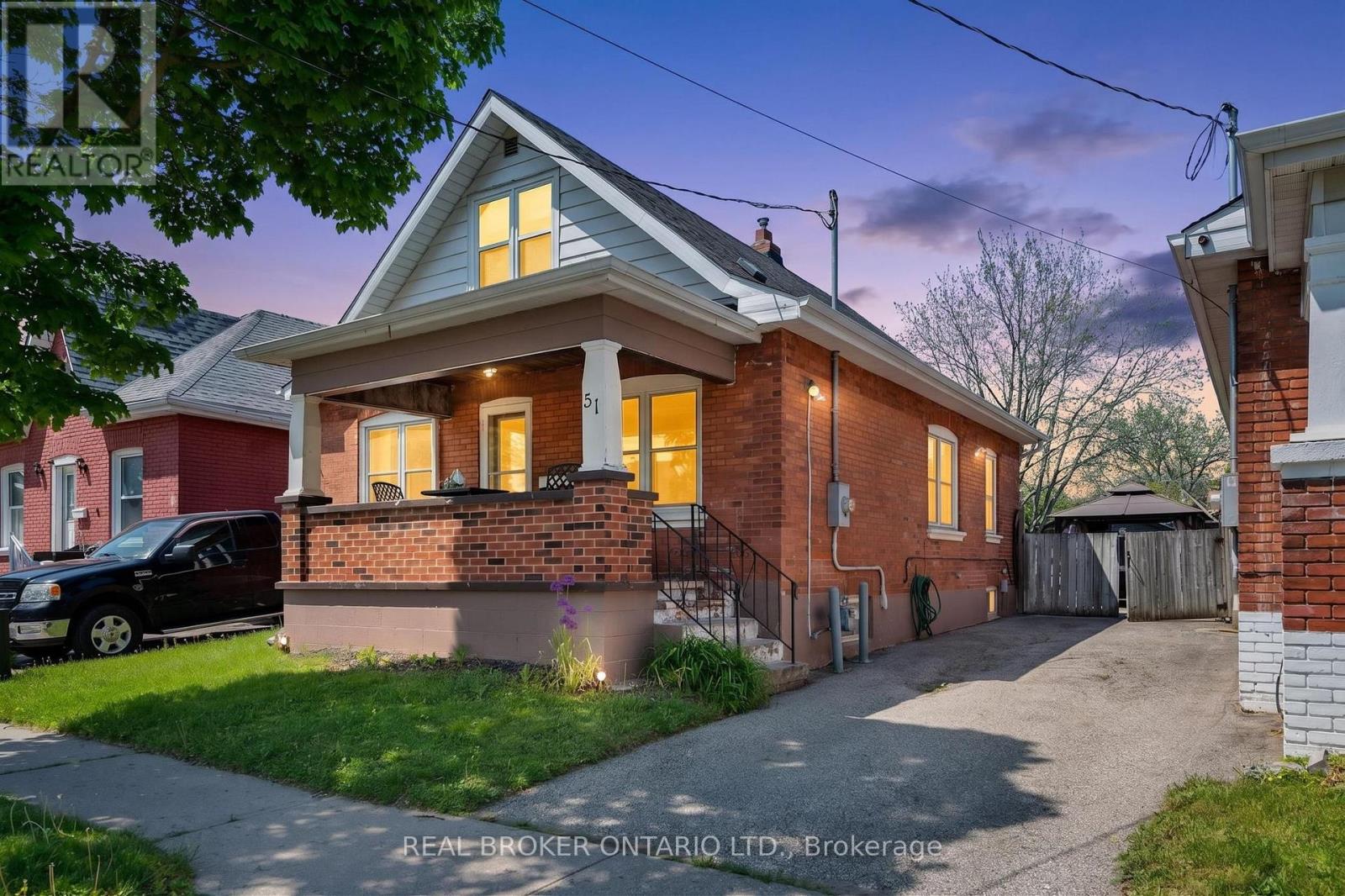 Detached at 51 ABERDEEN AVENUE, Brantford