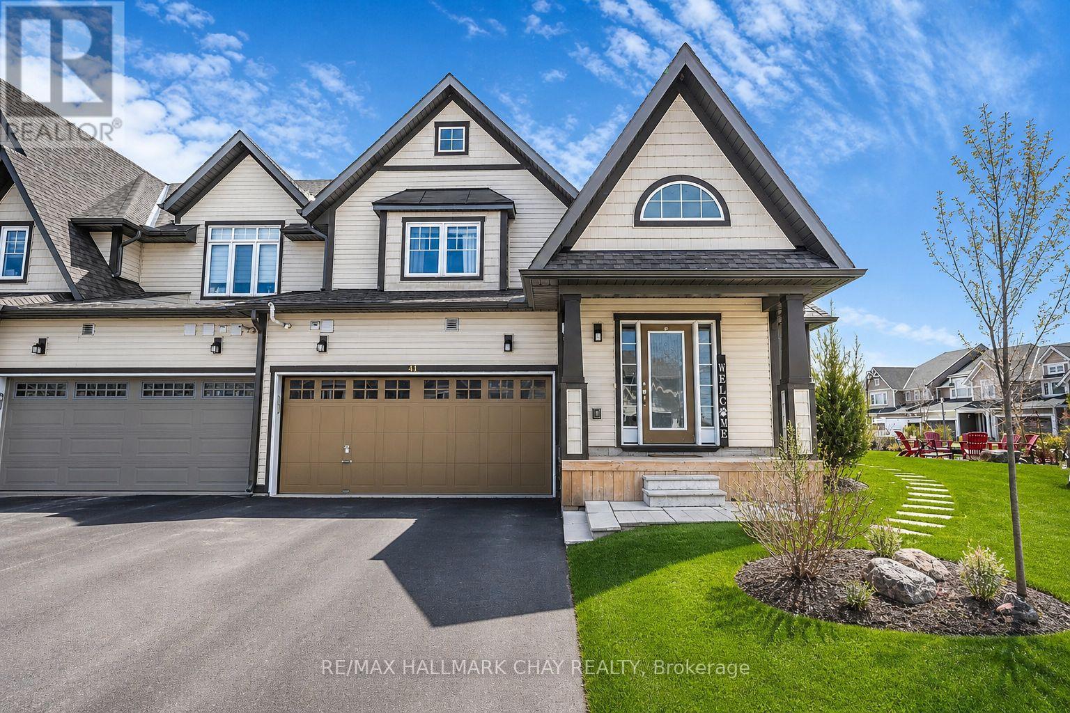 Townhouse at 41 MASTERS CRESCENT, Georgian Bay (Baxter)