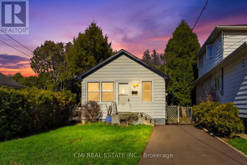 Detached at 86 ADAIR AVENUE S, Hamilton (Glenview)