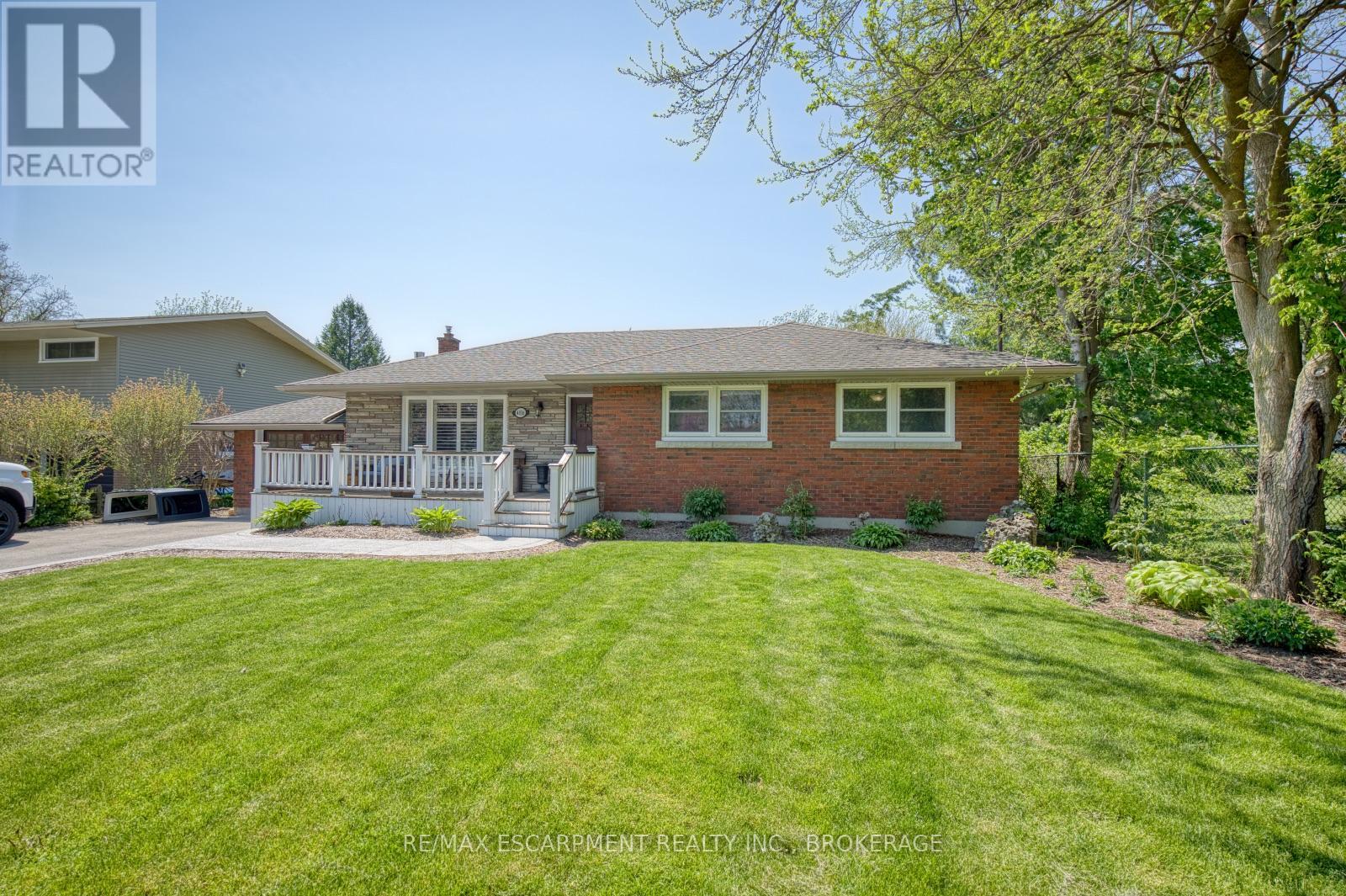 Detached at 4036 MILLER AVENUE, Lincoln (Lincoln-Jordan/Vineland)