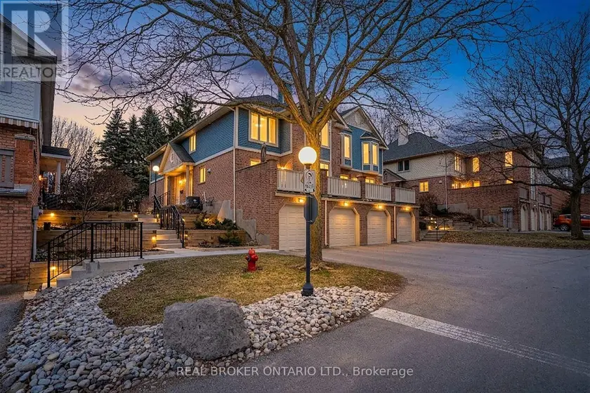 Townhouse at 11 - 941 GORDON STREET, Guelph