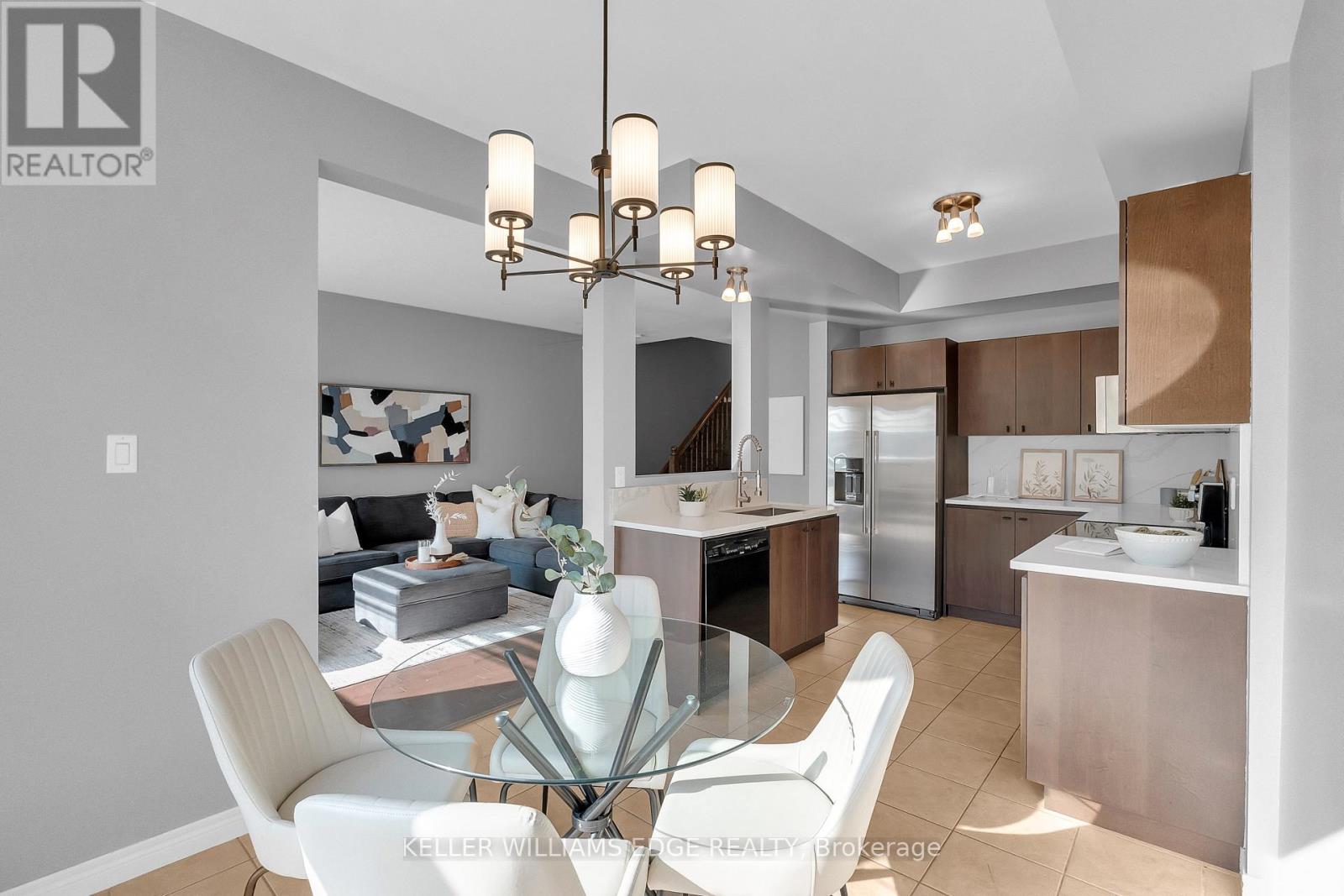 Townhouse at 19 - 40 DARTMOUTH GATE, Hamilton (Stoney Creek)