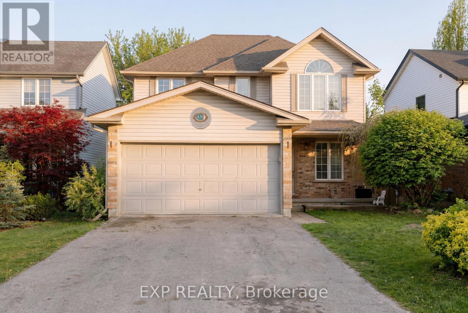 Detached at 430 STARWOOD DRIVE, Guelph (Grange Road)
