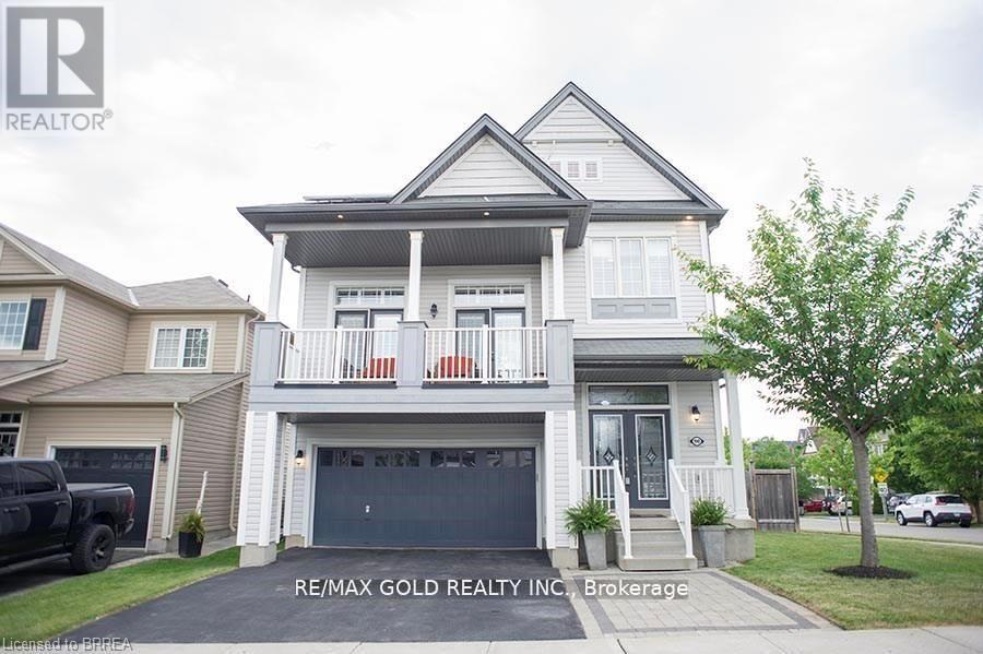 Detached at 90 LAMBERT CRESCENT, Brantford