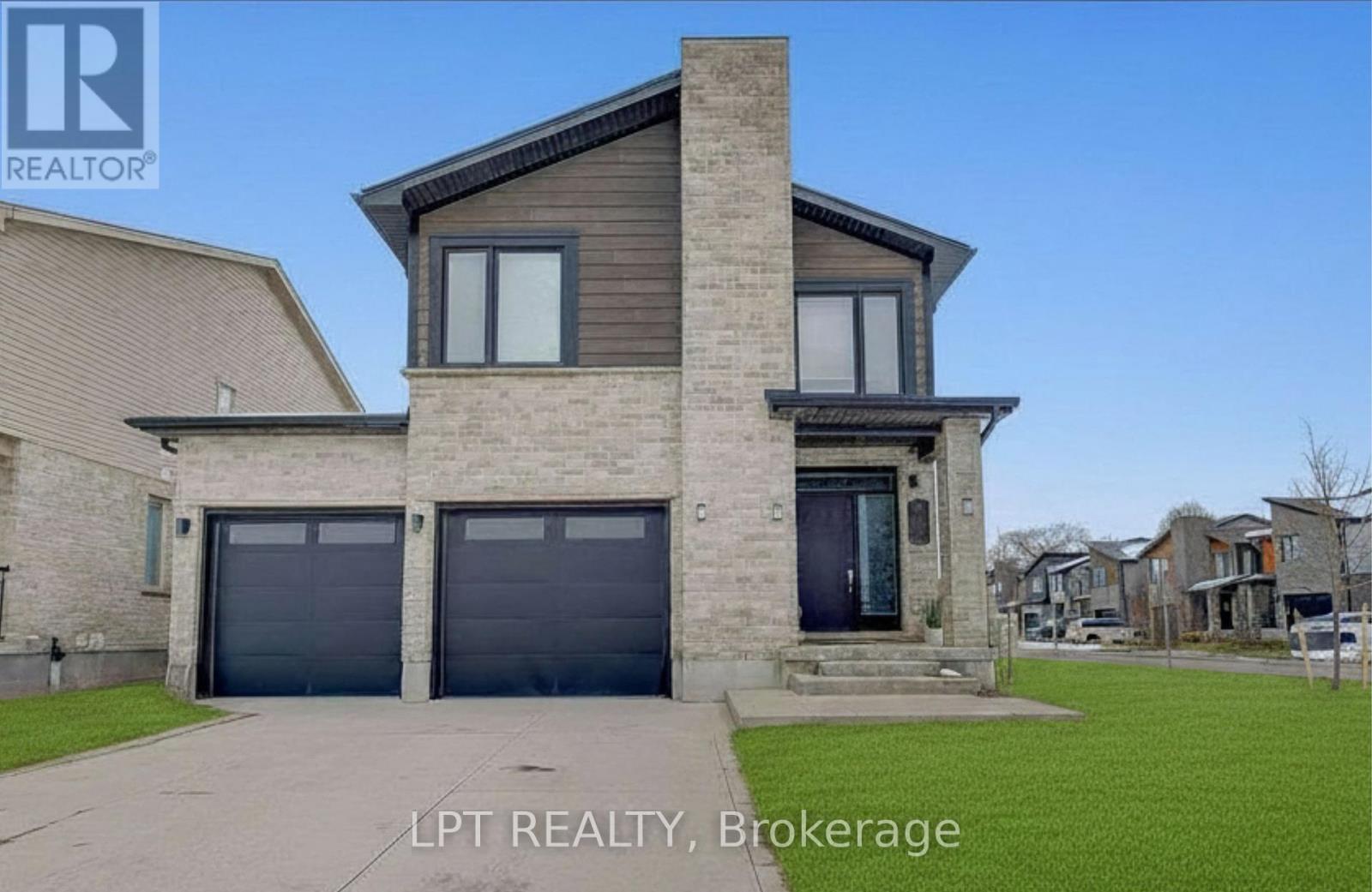 Detached at 795 FREEPORT STREET, London North (North E)