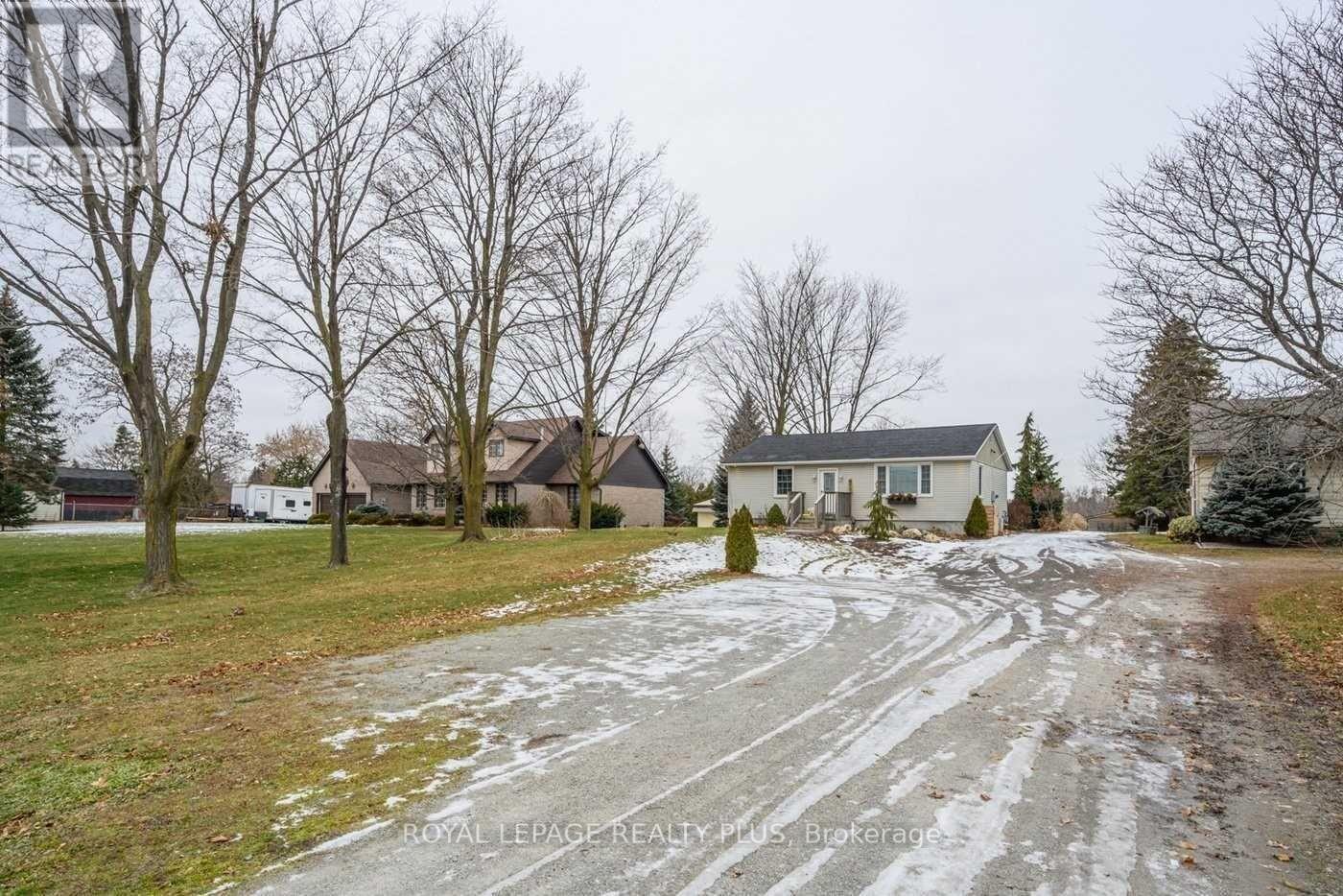 Detached at 577 DUNDAS STREET E, Hamilton (Waterdown)