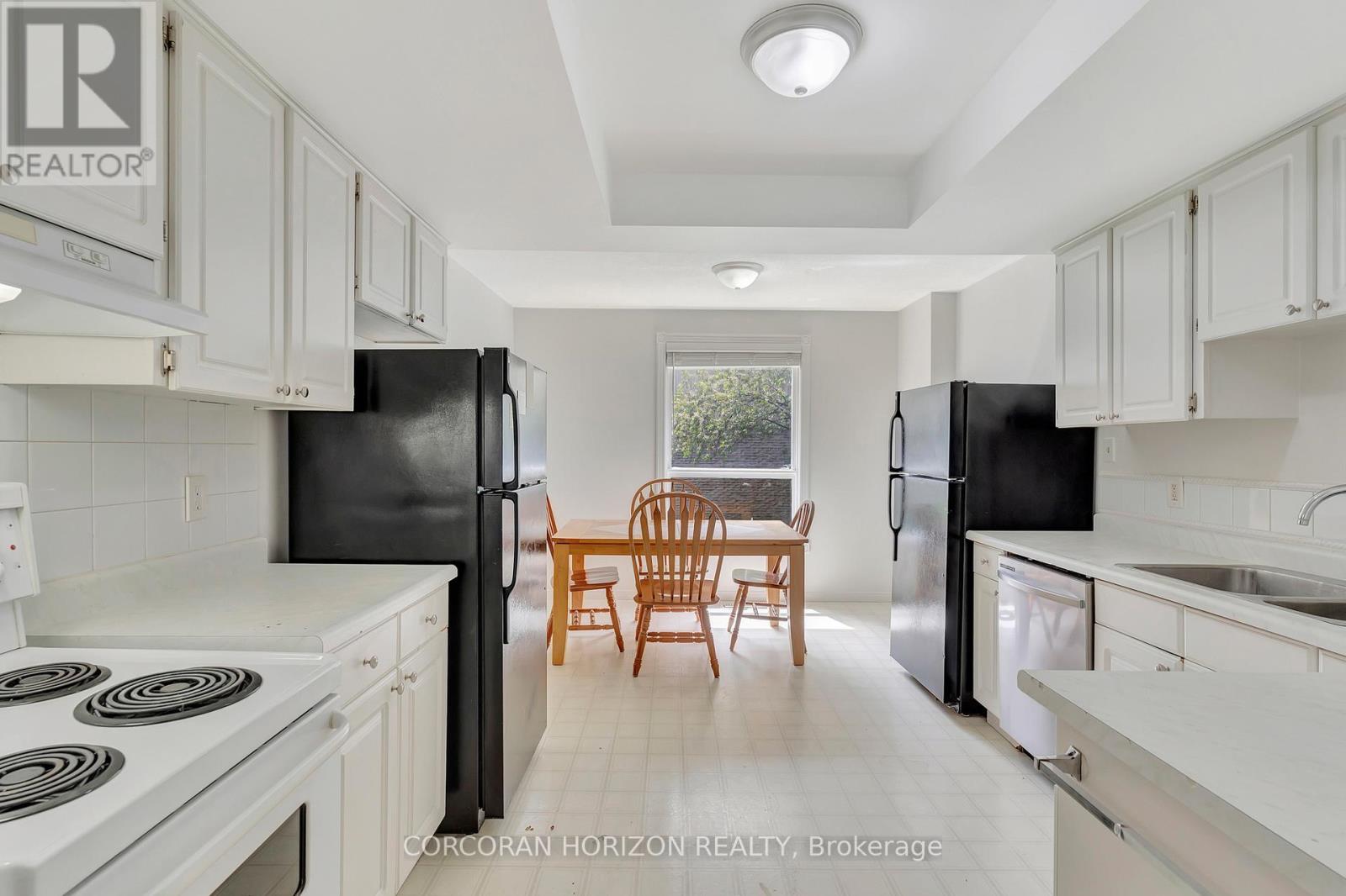 Townhouse at 175 JANEFIELD AVENUE, Guelph