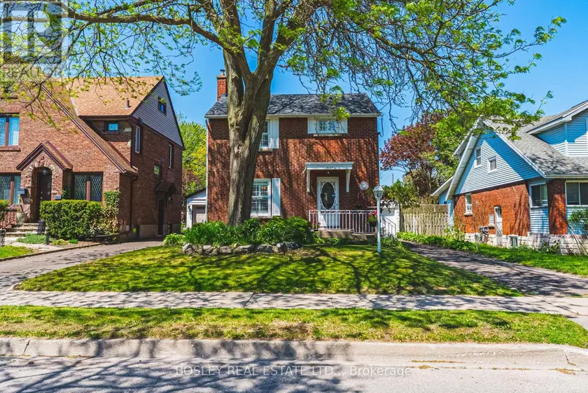 Detached at 5039 VALLEY WAY, Niagara Falls