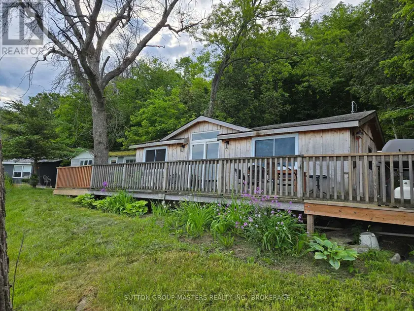 Detached at 46 ALARIE LANE, Frontenac Islands