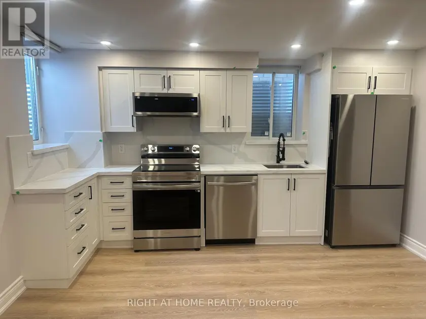Detached at 22 GUNN AVENUE, Brantford