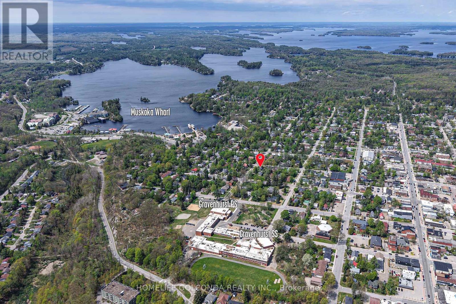 Detached at 180 SARAH STREET N, Gravenhurst