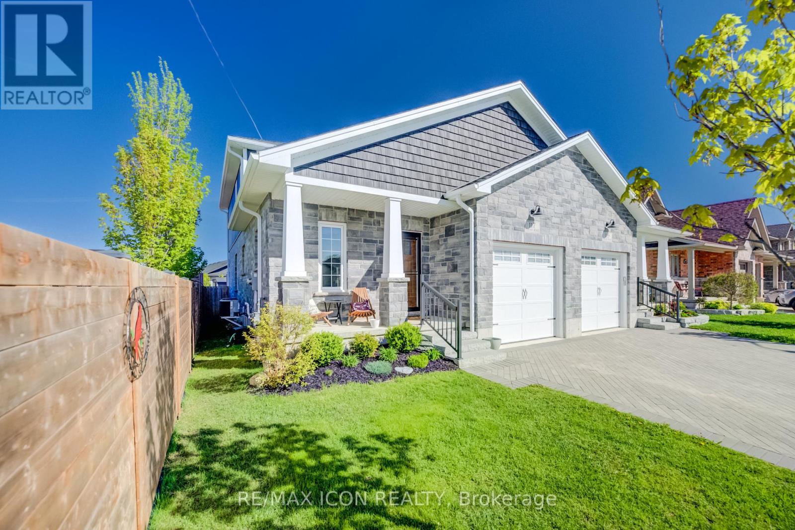 Semi-Detached/Link at 117 SARAH ROAD, Wellington North