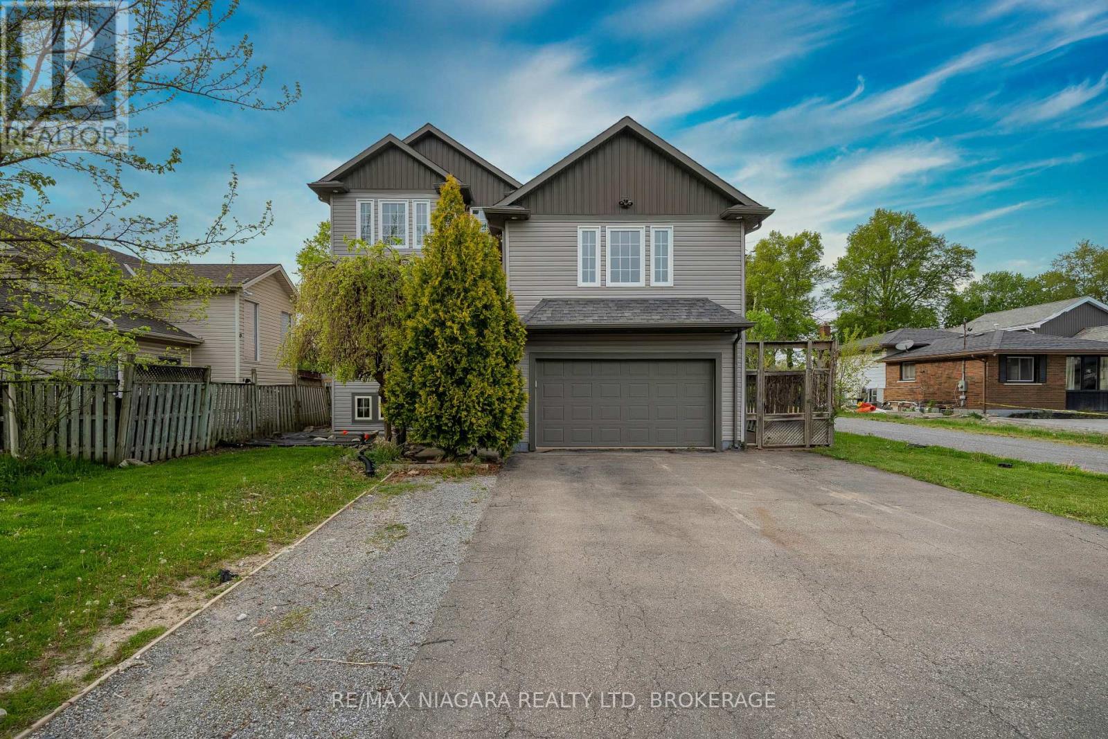 Detached at 178 RYKERT STREET, St. Catharines (Rykert/Vansickle)