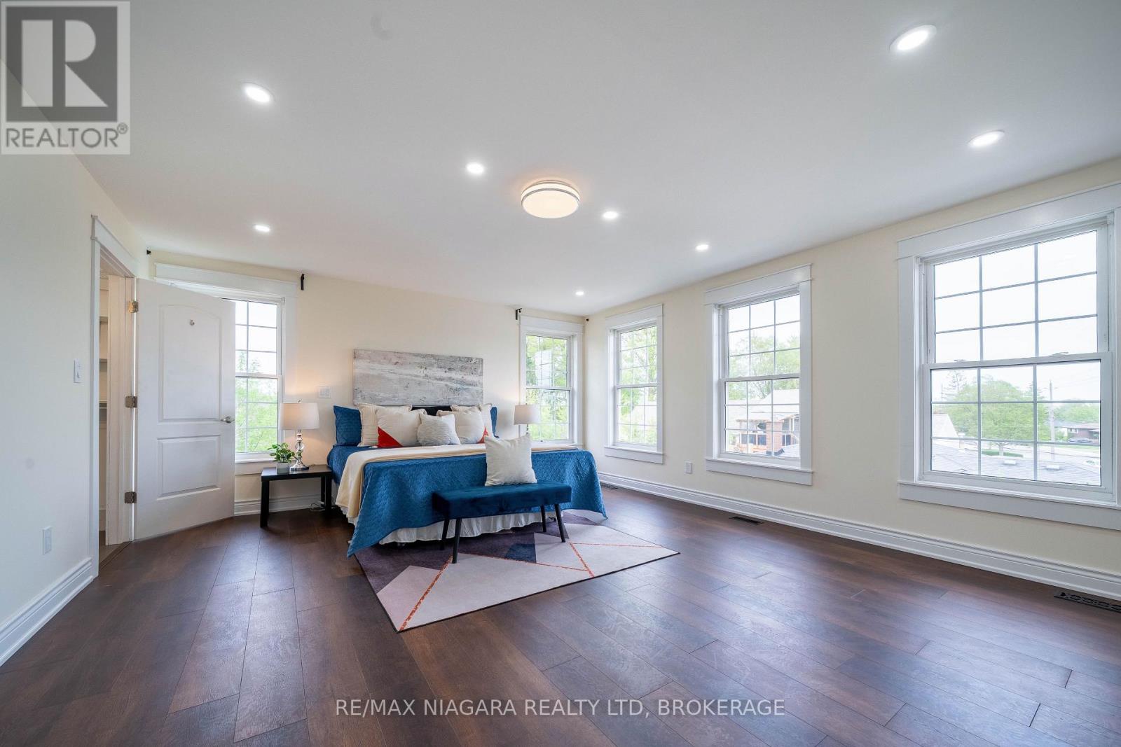 Detached at 178 RYKERT STREET, St. Catharines