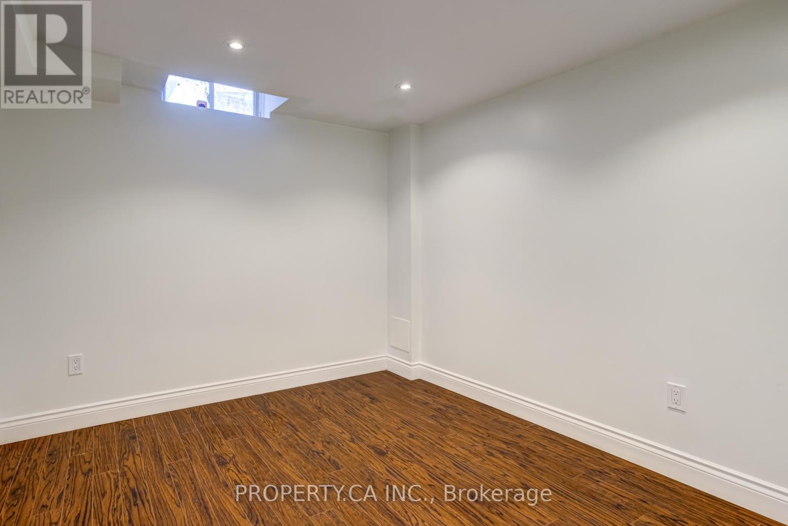 Detached at 23 PANORAMA WAY, Hamilton