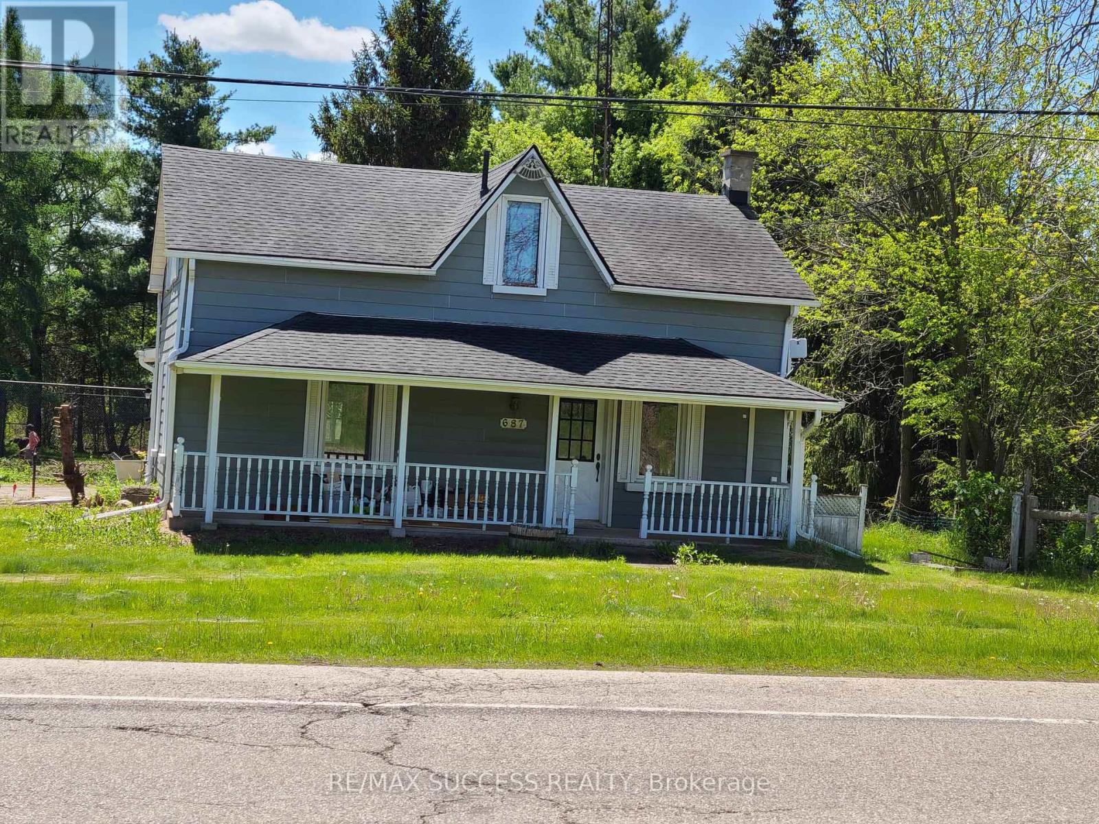 Detached at 687 NEW DUNDEE ROAD, Kitchener