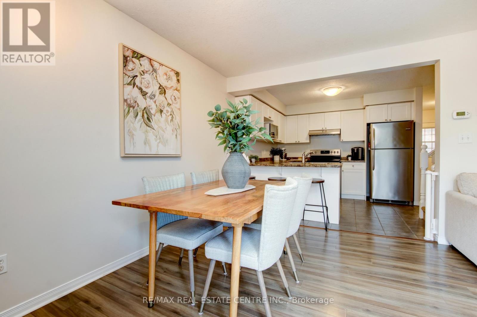 Townhouse at 50 - 31 SCHRODER CRESCENT, Guelph