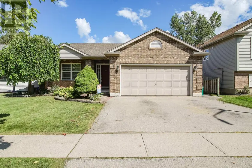 Detached at 19 WINDLE VILLAGE CRESCENT, Thorold