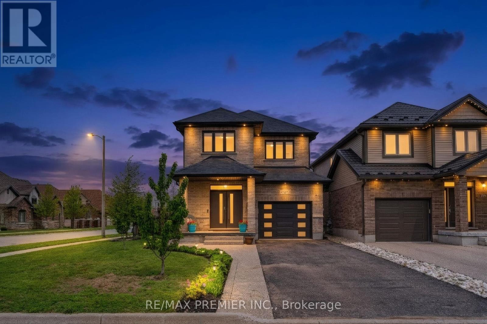 Detached at 181 DALLAN DRIVE, Guelph