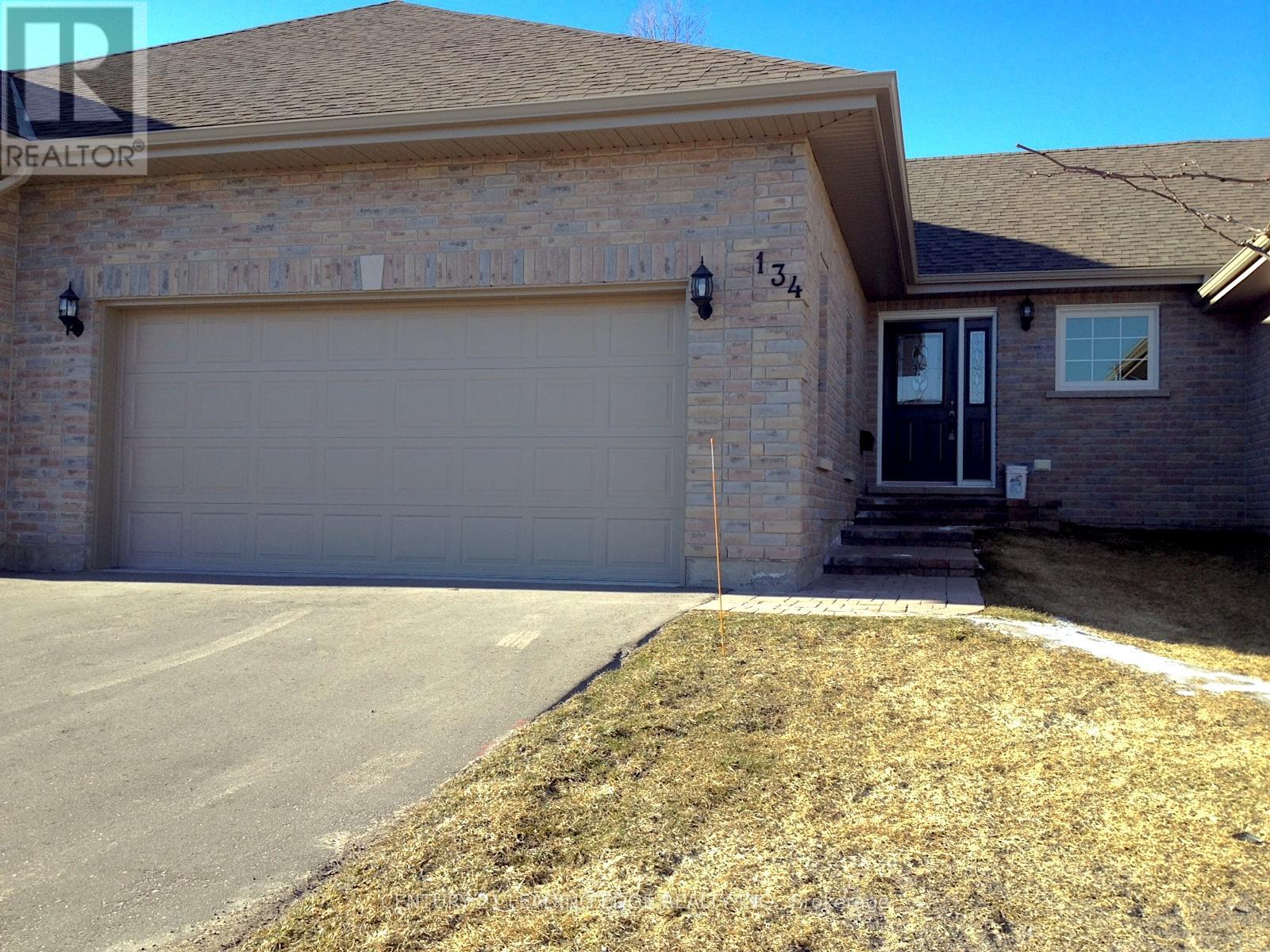 Townhouse at 134 - 301 CARNEGIE AVENUE, Peterborough