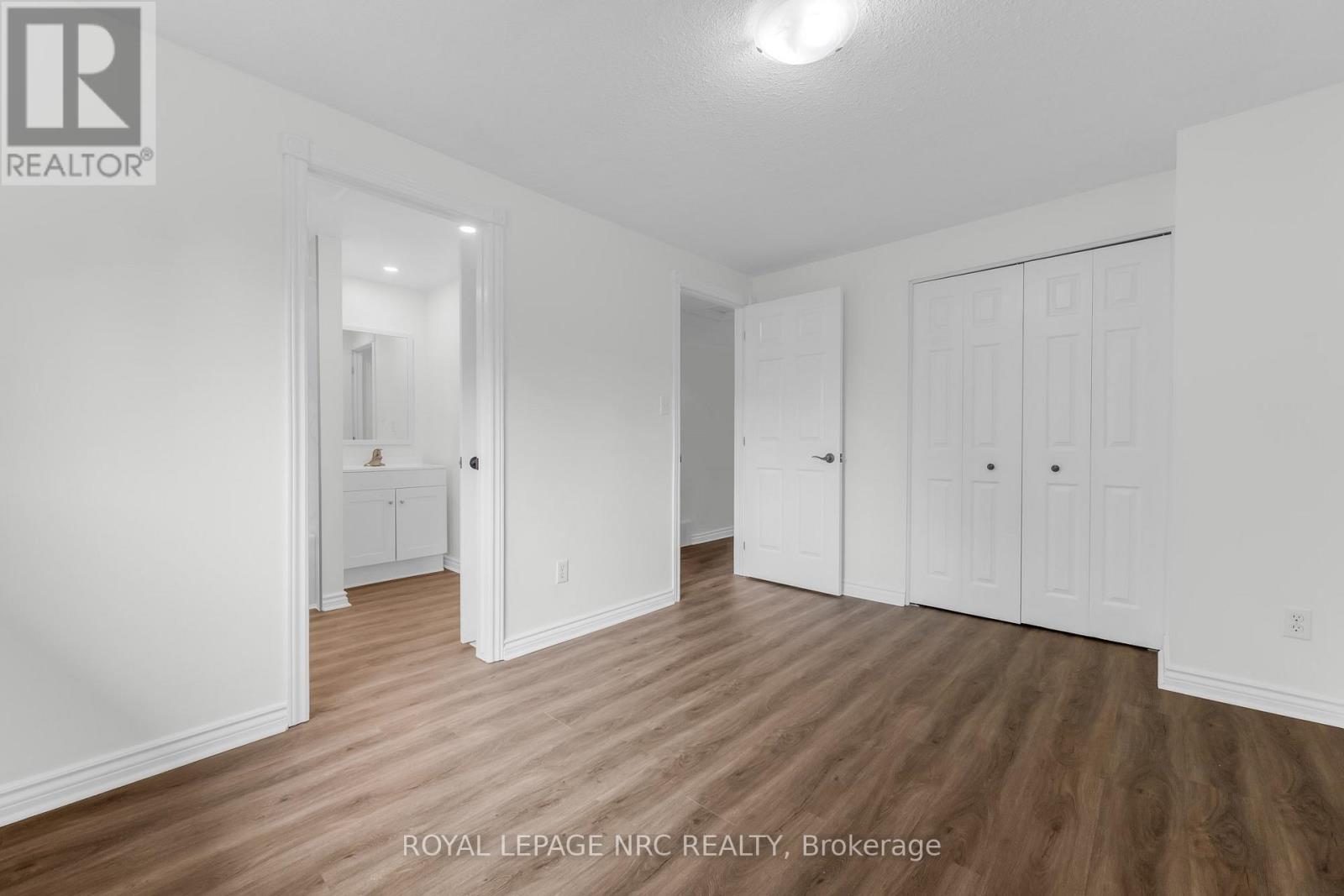 Semi-Detached/Link at 64 SILVAN DRIVE, Welland