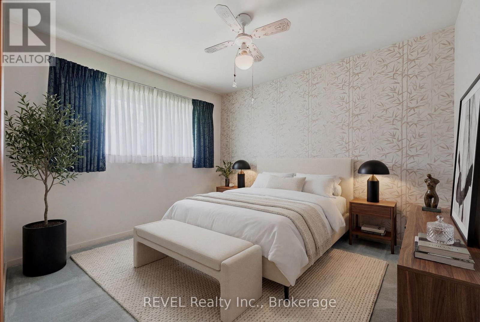 Detached at 7 BRUCEDALE AVENUE, St. Catharines