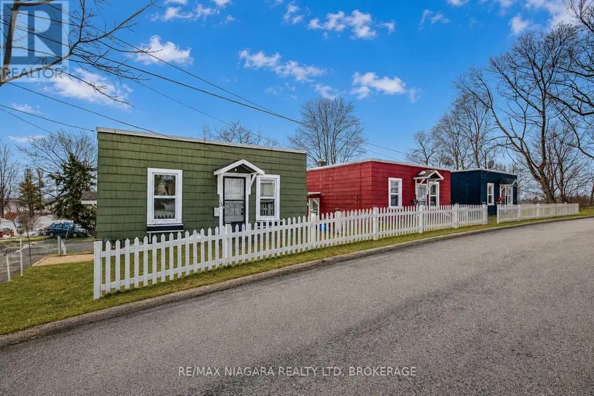 Multiplex at 8 CATHARINE STREET, Port Colborne