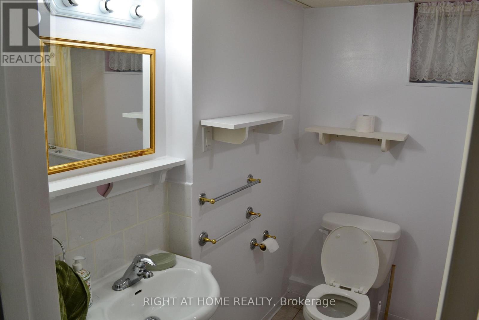 Detached at BASEMENT - 505 MOHAWK ROAD W, Hamilton