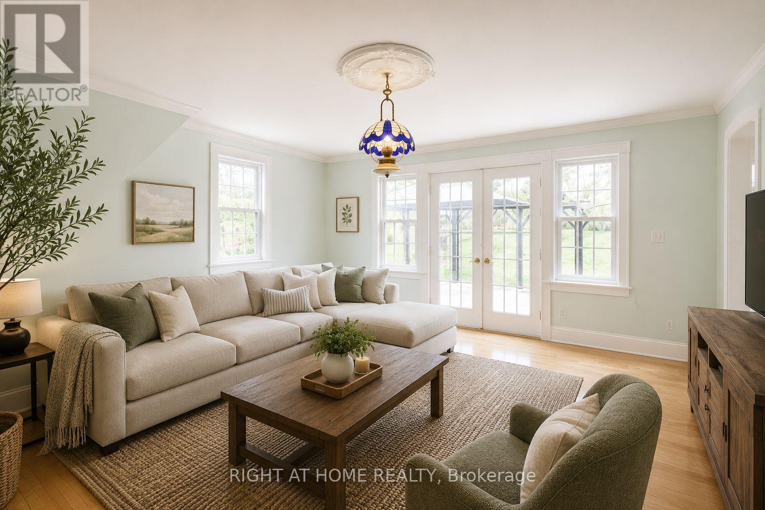 Detached at 402 LAMBTON STREET E, West Grey