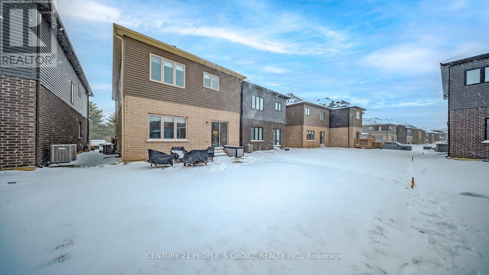 Detached at 70 STAUFFER ROAD, Brantford