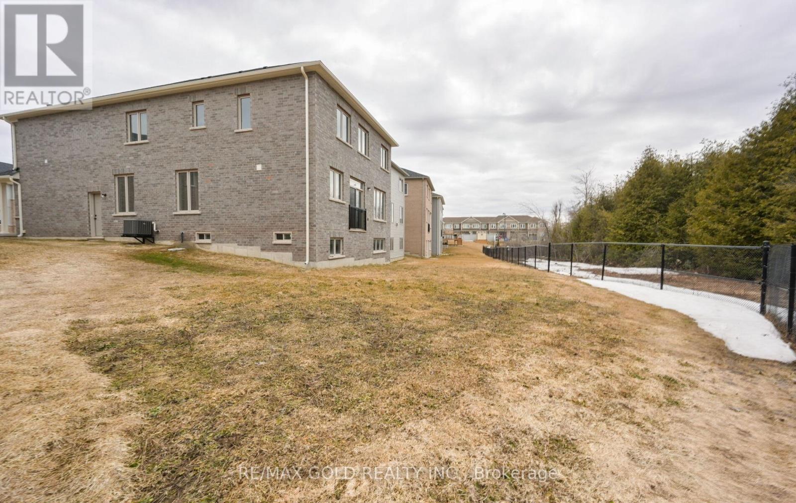 Detached at 124 LIMESTONE LANE, Shelburne