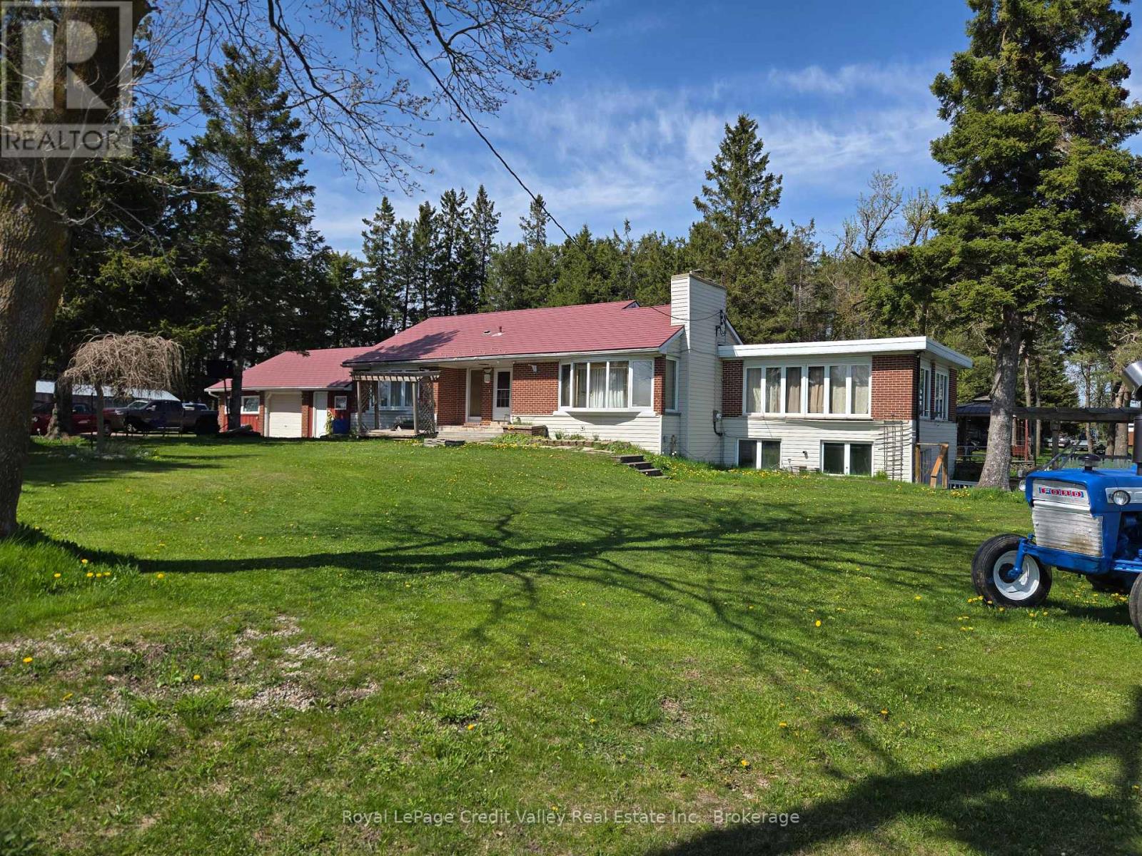 Detached at 159123 HIGHWAY 10, Melancthon
