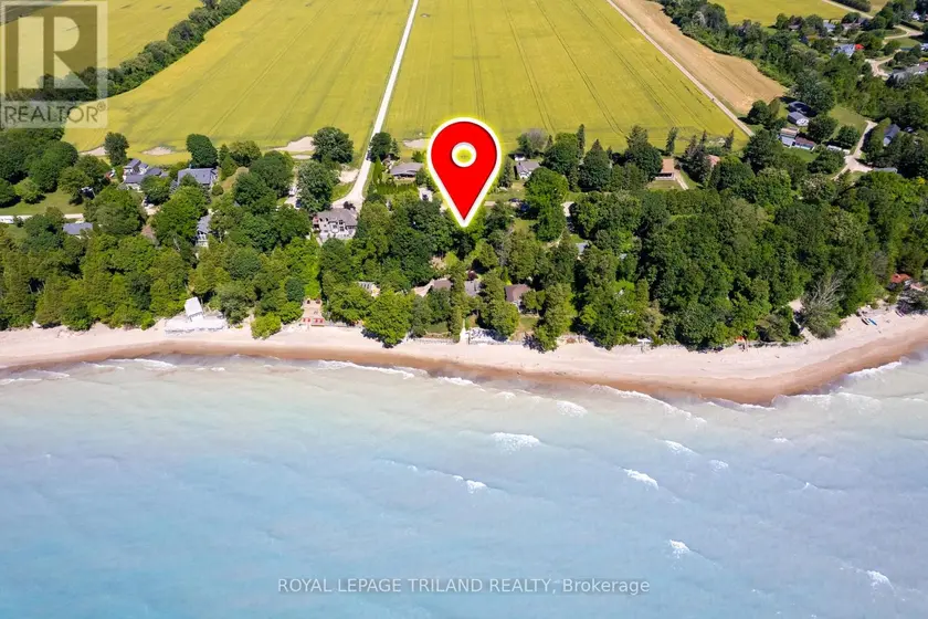 Detached at 73071 DUCHARME BEACH ROAD, Bluewater
