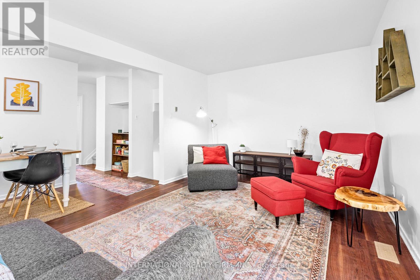 Townhouse at 116 MCCLINTOCK WAY, Ottawa