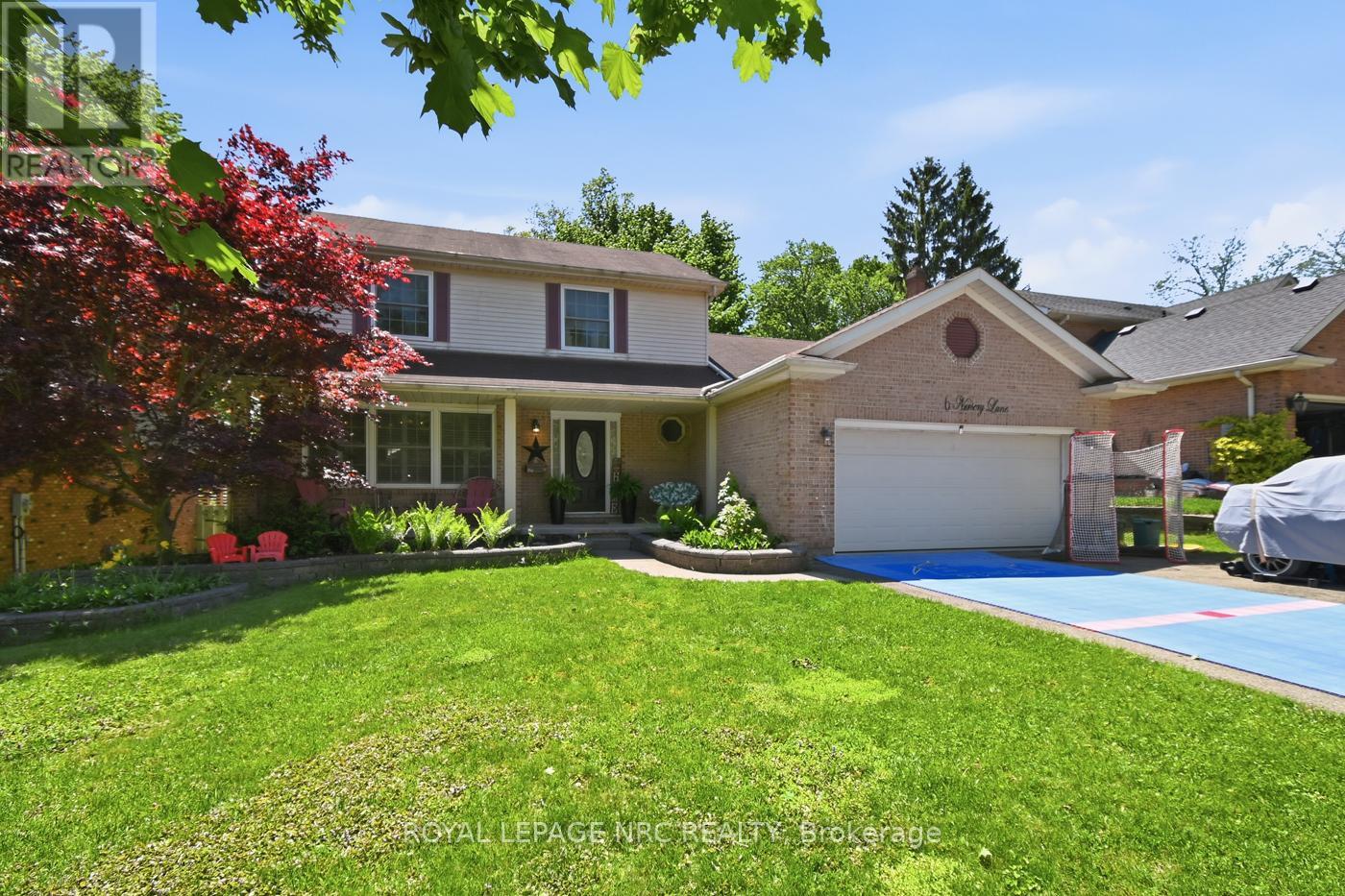 Detached at 6 NURSERY LANE, Pelham (Fonthill)