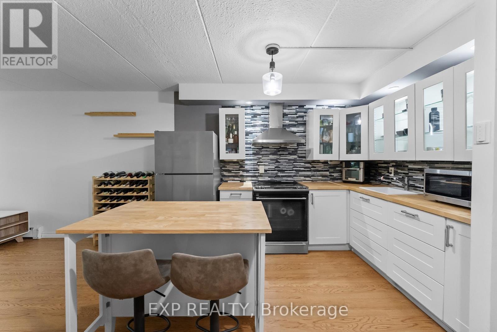 Apartment at 406 - 41 RYKERT STREET, St. Catharines