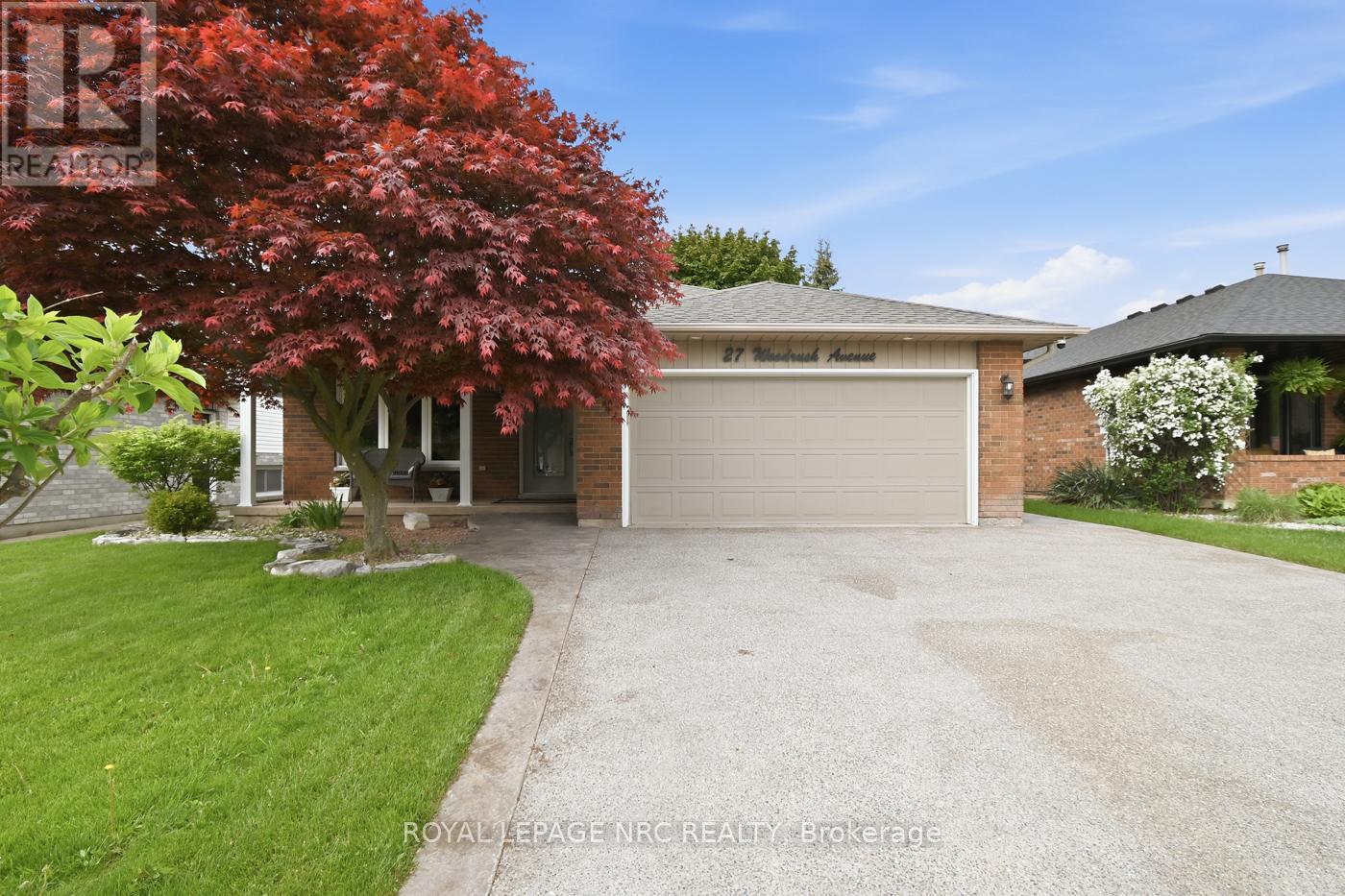 Detached at 27 WOODRUSH AVENUE, Welland