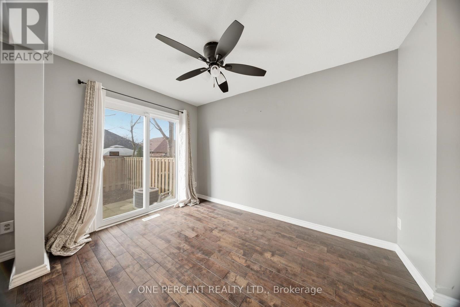 Townhouse at 48 - 860 RYMAL ROAD E, Hamilton