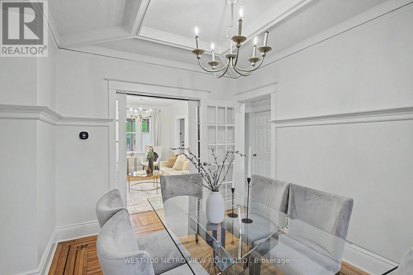 Detached at 21 SPRINGER AVENUE, Hamilton