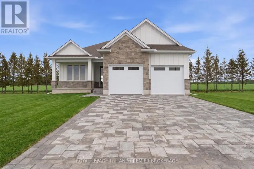 Detached at 108 DEARING DRIVE, South Huron